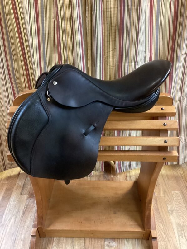 18" Black Country Spring Tree Eventing Saddle - MW
