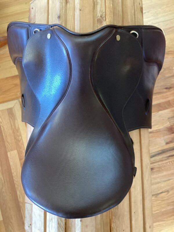 16” Collegiate Close Contact Saddle - Image 5