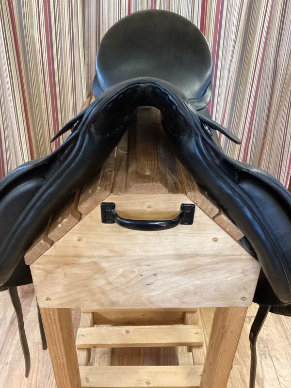 17" Passier Dressage Saddle - Wide - Image 5