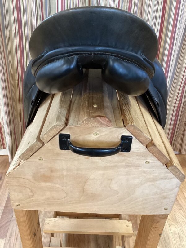 17" Passier Dressage Saddle - Wide - Image 6