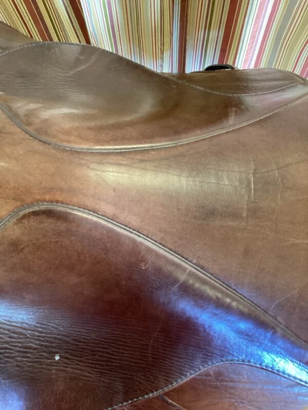 18" M Toulouse CC Saddle - Image 2