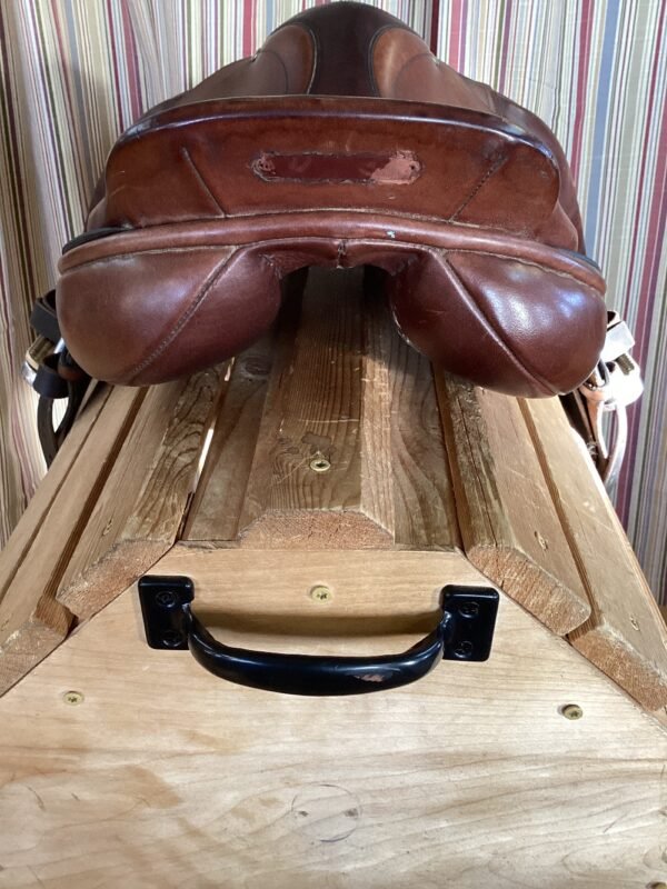 17" County Pro Fit CC Saddle w Leathers and Irons - Image 7