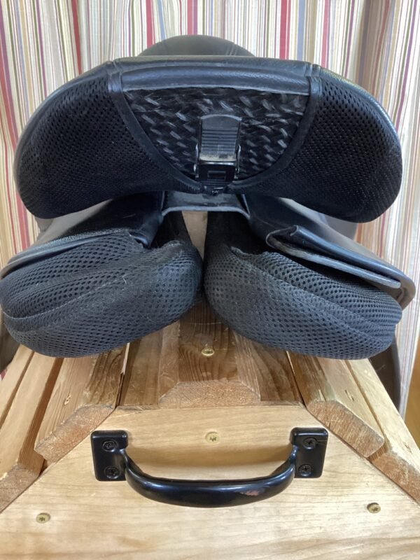 BUA Jump and Dressage Saddle - Image 2