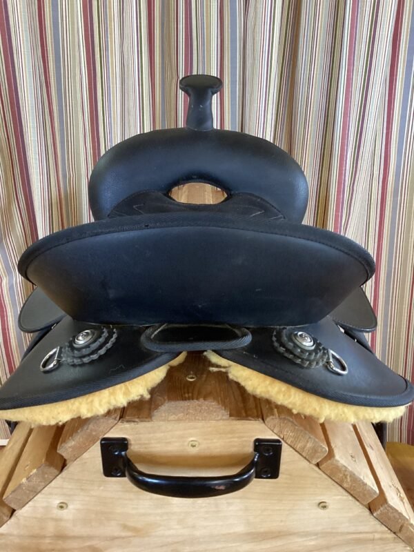 13" Wintec Western Saddle - Image 5