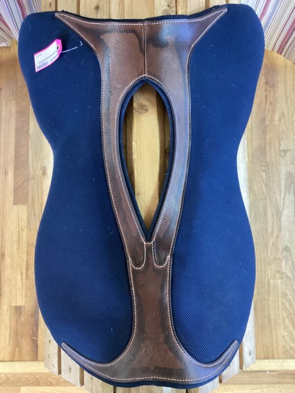 Voltaire Navy Blue Half Pad - Image 5