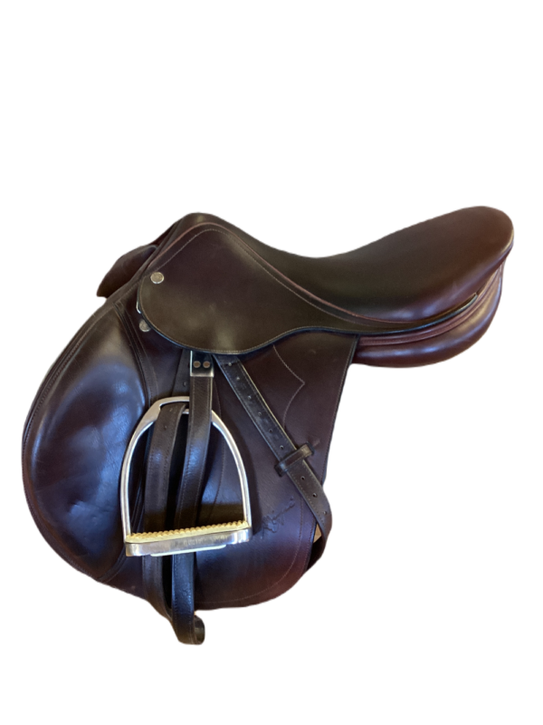 17" Equipe Grand Prix CC Saddle